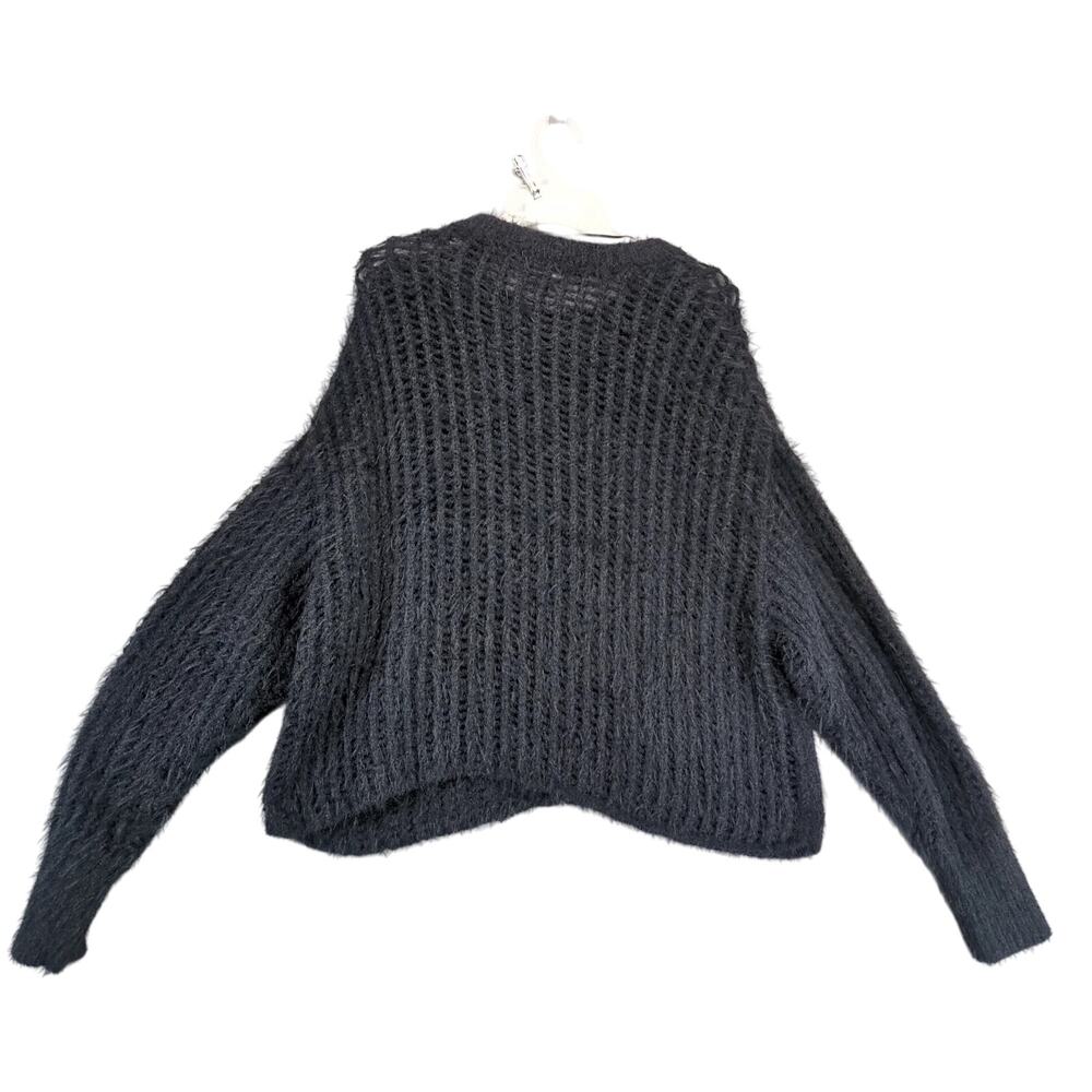 NWT Universal Thread Black Fuzzy Open Chunky Knit… - image 2